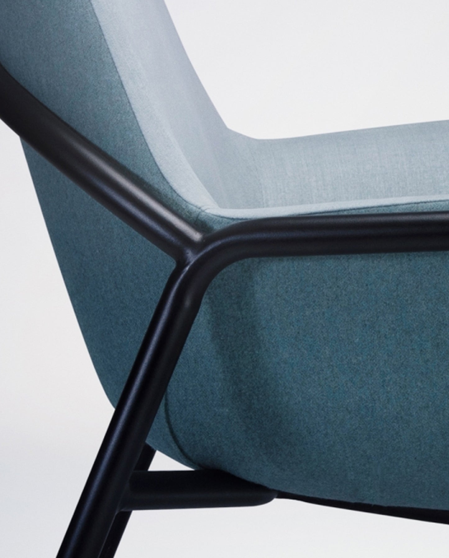 Aquila Chair-Armchairs-Bowermans