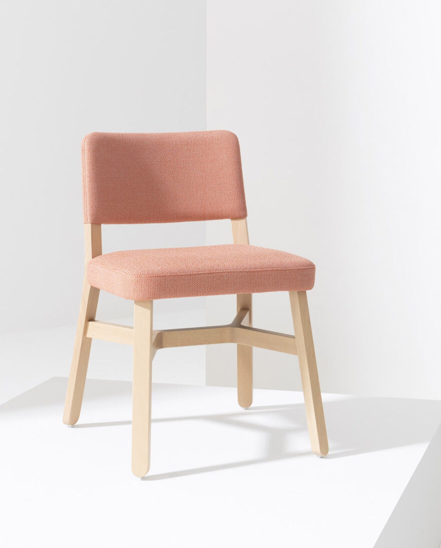 Croissant Chair-Chairs-Bowermans