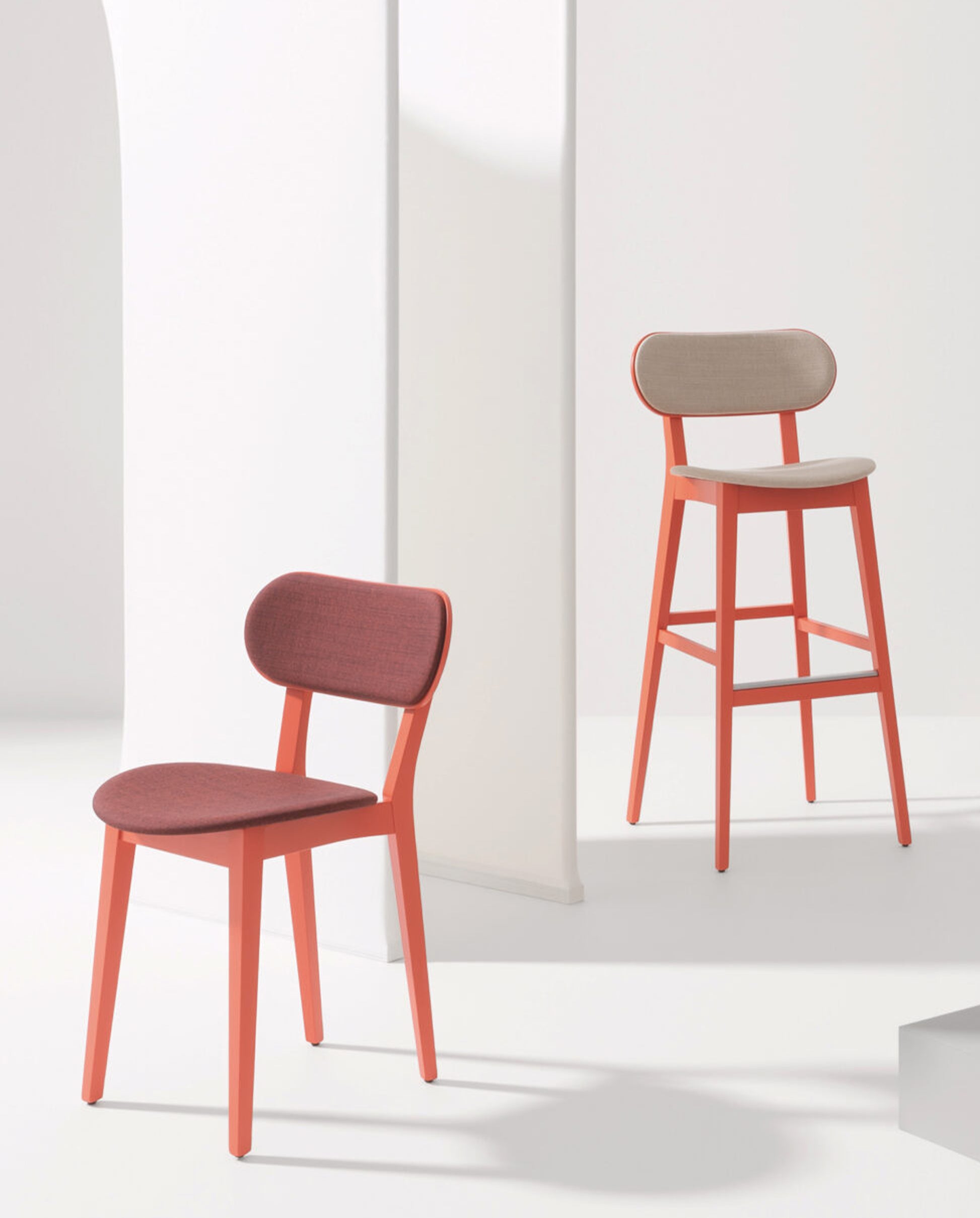 Gradisca Stool with Backrest-Stools-Bowermans