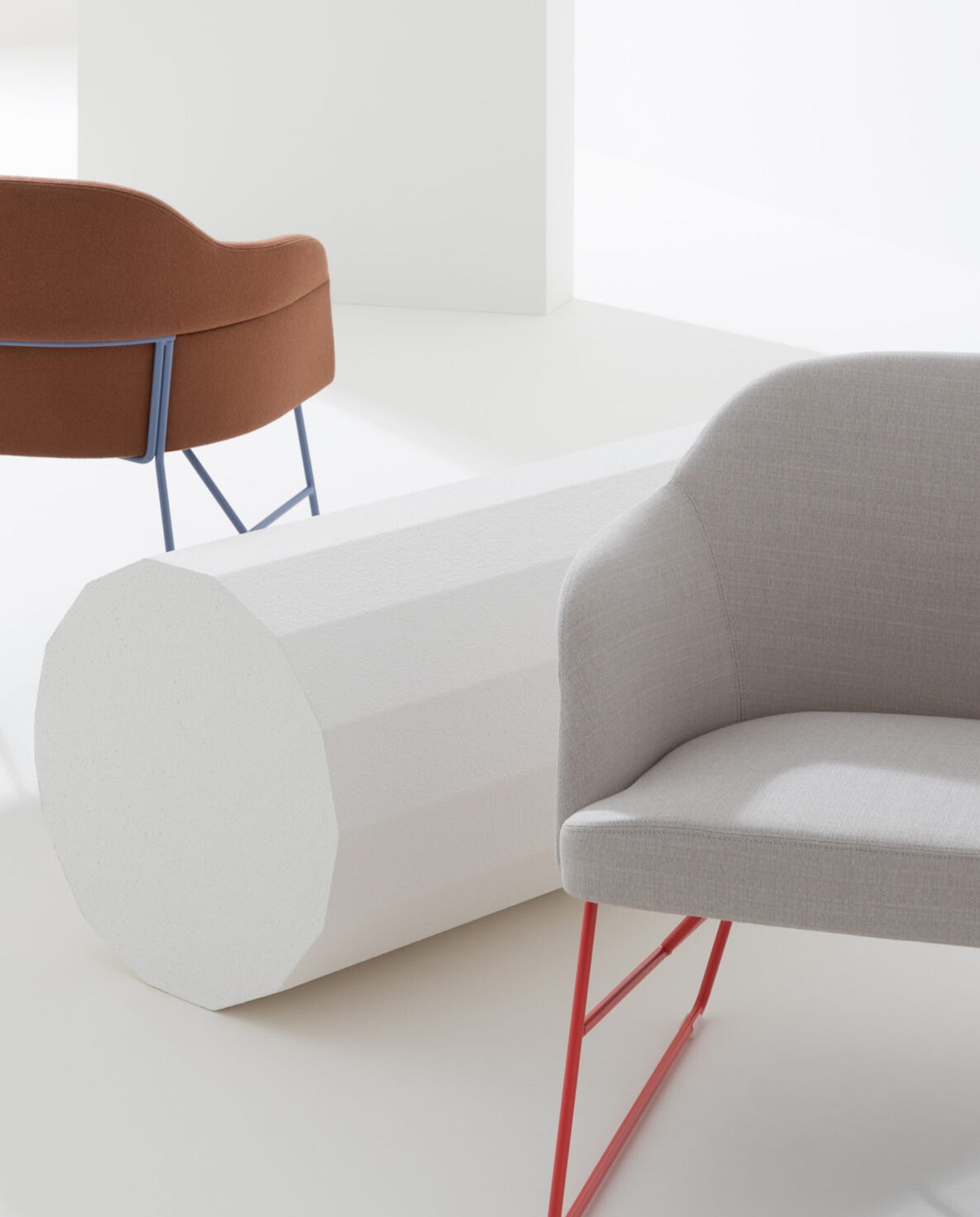 Spy Chair with Arms-Armchairs-Bowermans