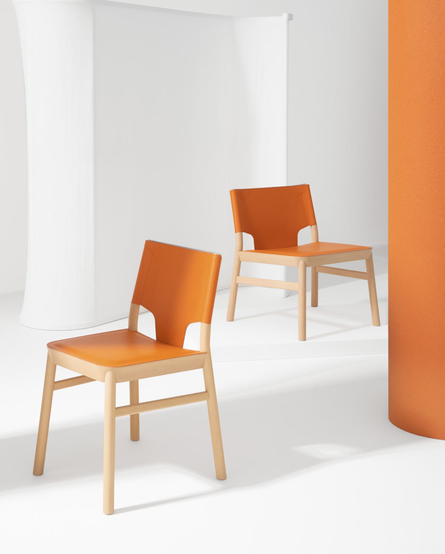Marimba Lounge Chair-Armchairs-Bowermans